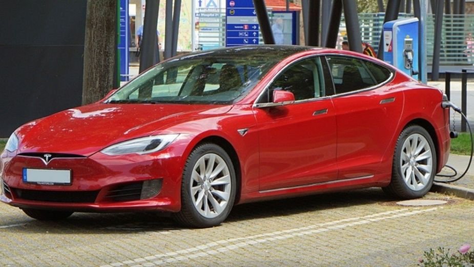 Esta tecnología permite transformar a los autos en «rocolas» sobre ruedas