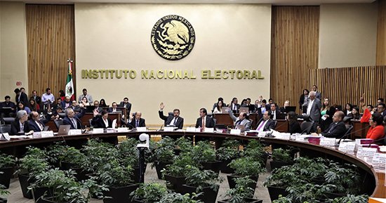 Proceso sancionatorio a Morena, no reporta gastos de precampaña