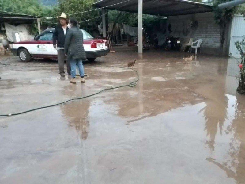 Lluvias dejan dos muertos en Oaxaca
