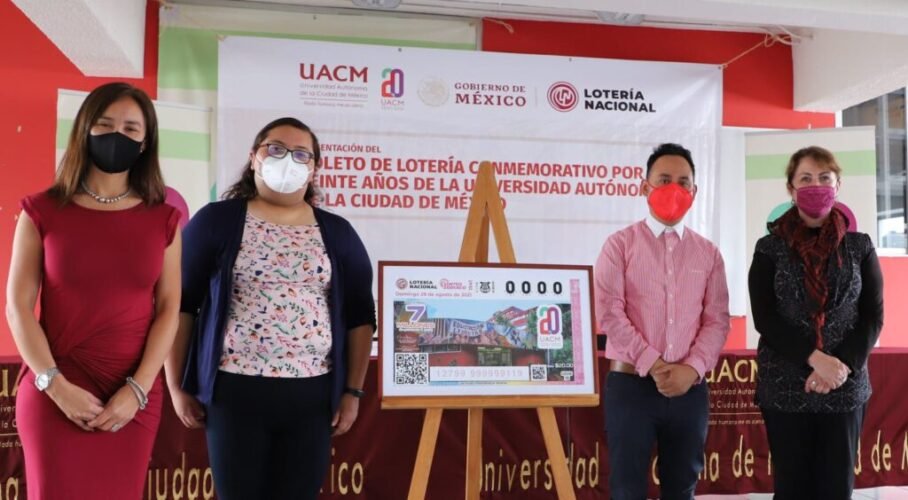 A dos décadas de su fundación, enaltecen con billete de lotería labor de la UACM