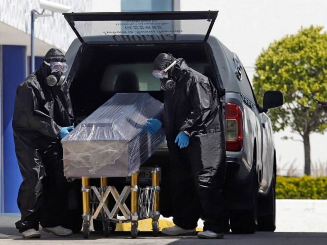 México rebasa las 253 mil muertes por covid; se registran 7 mil 658 nuevos contagios