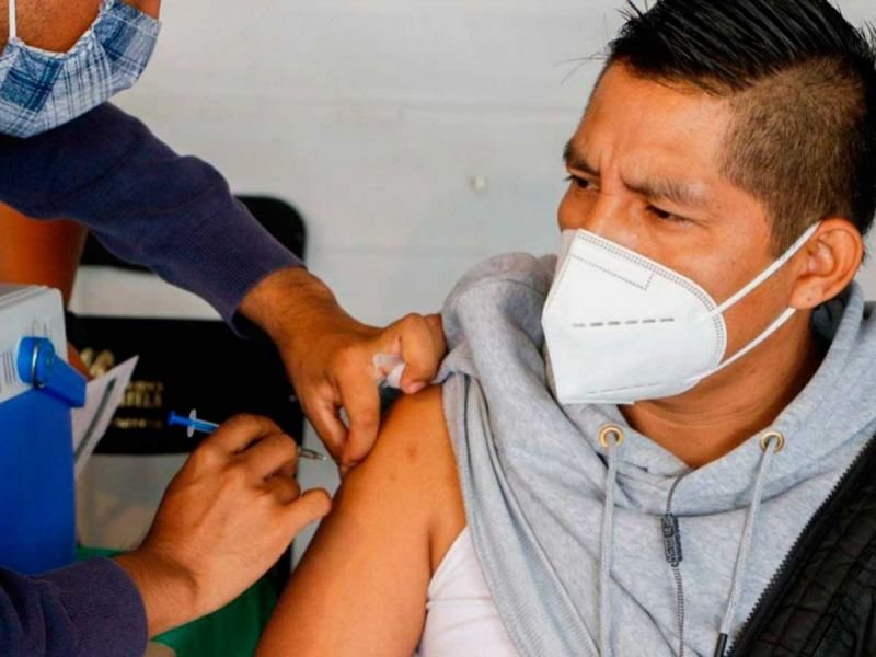 Guanajuato ya tiene avance de 65% en vacunación contra Covid-19