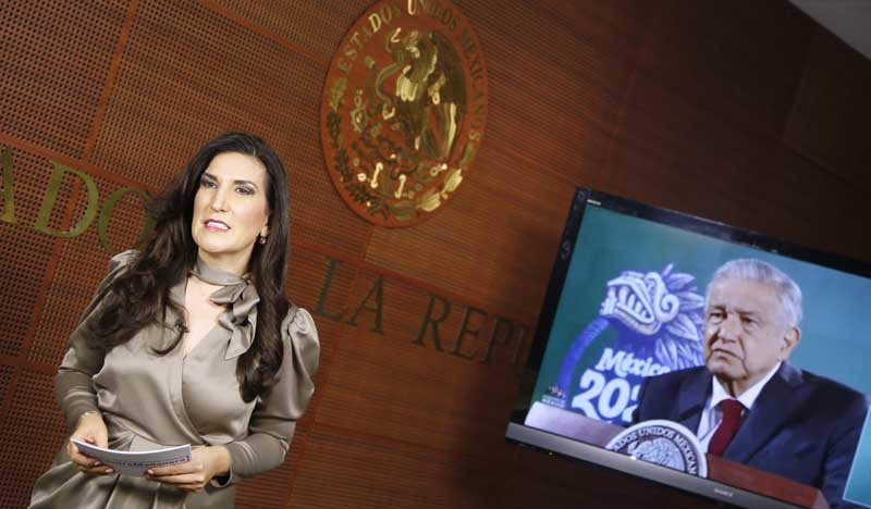 Por la “tarjeta Claudia”, senadora del PAN presentará queja