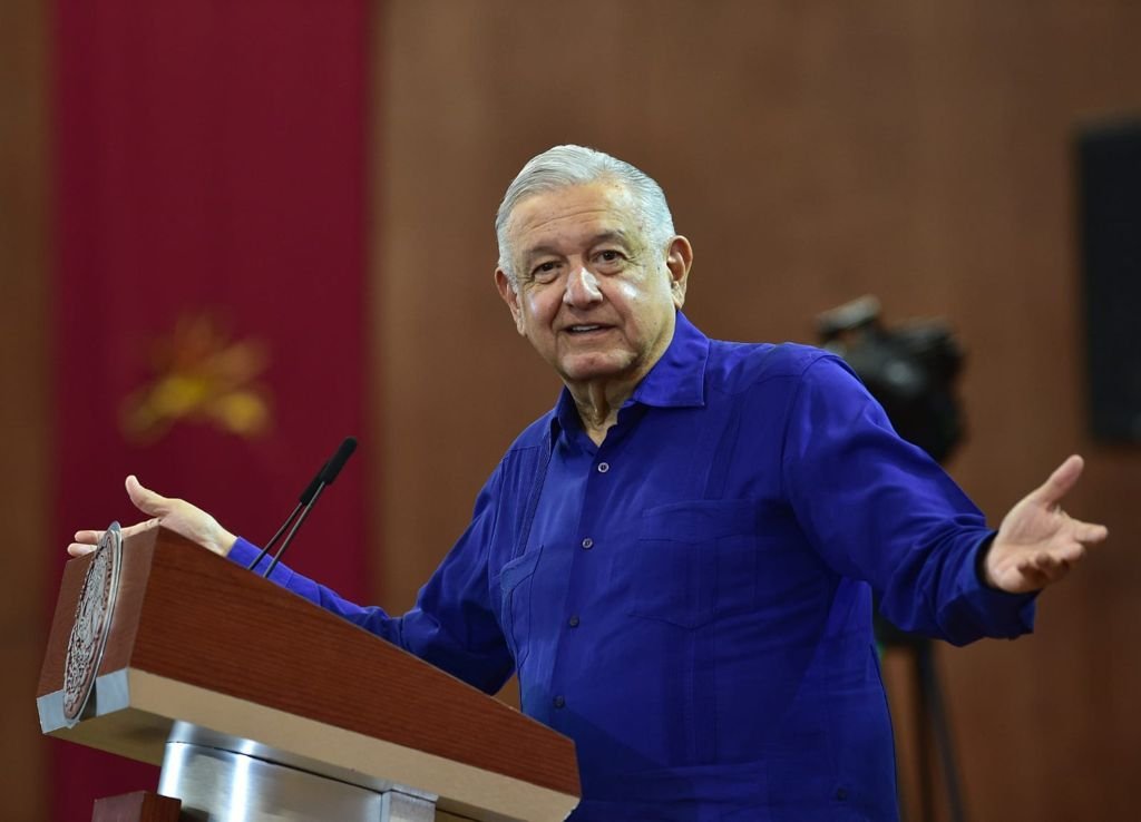 Portazo por politiquería: AMLO