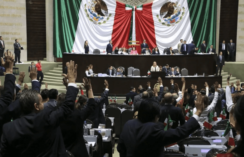 Con el PEF 2022 Morena busca aceitar su maquinaria electoral, denuncian diputados de oposición