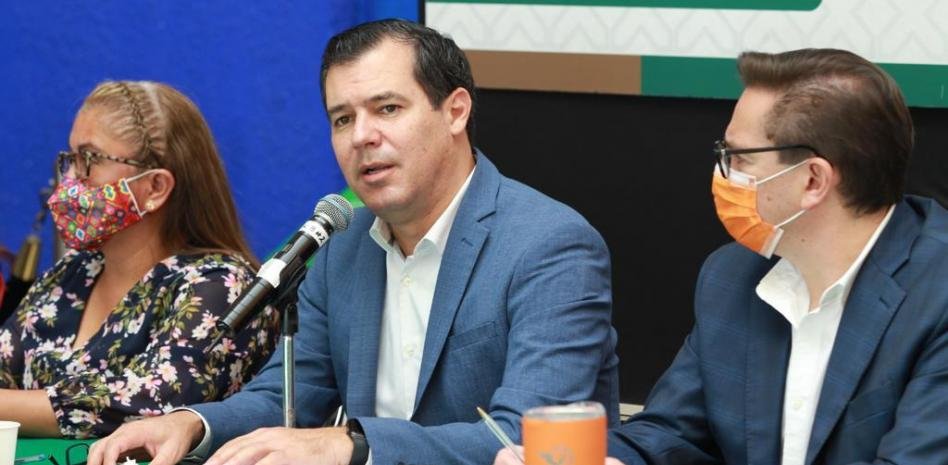 Plataforma nacional única de licencias de conducir, proponen desde San Lázaro