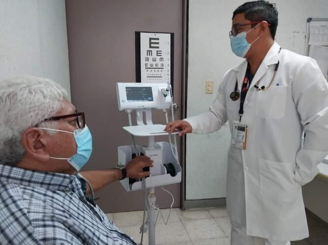 Más presupuesto a salud, pide la IP