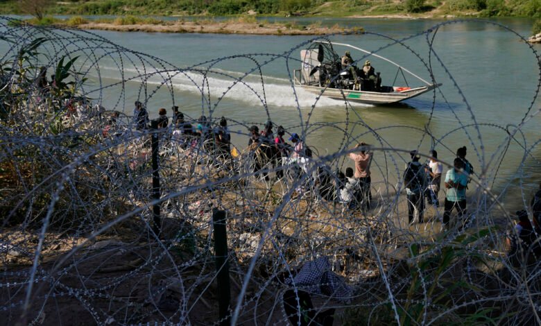 Disminuyen cruces ilegales en frontera entre EEUU y México