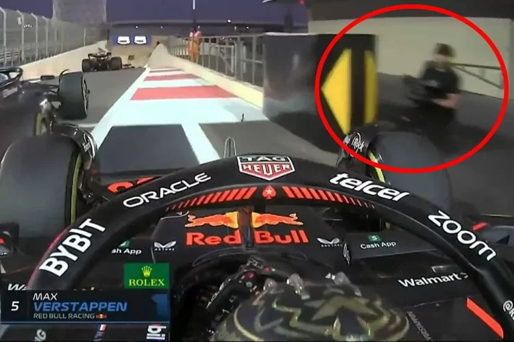 Verstappen rebasa hasta en pits a los Mercedes: ¡Casi se lleva a un camarógrafo!