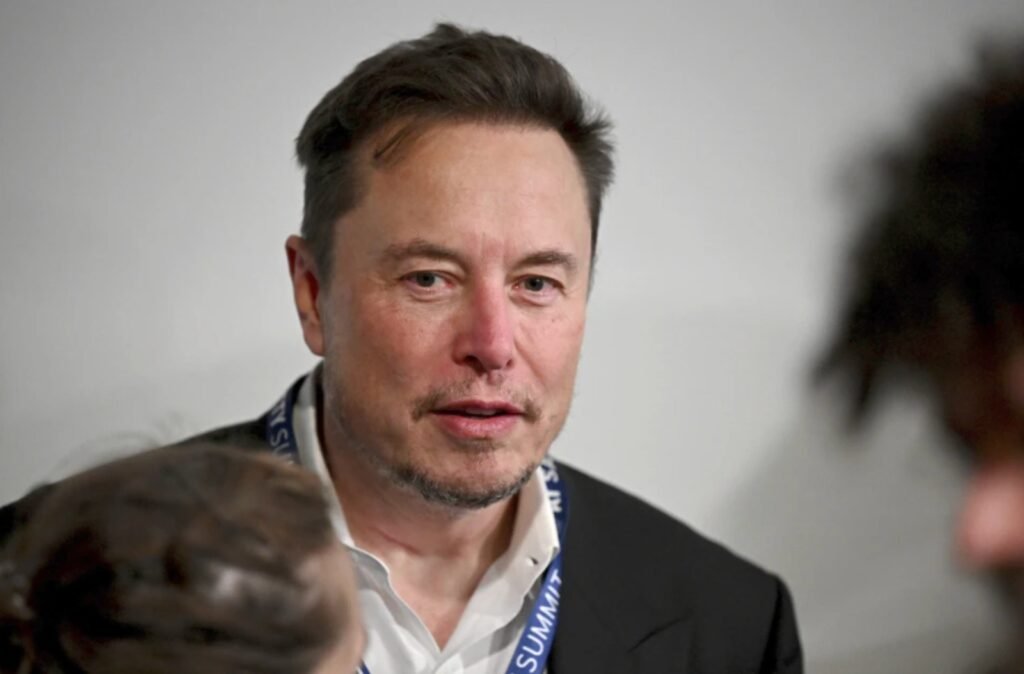 Musk quiere que inversores de Tesla voten para cambiar registro del fabricante a Texas
