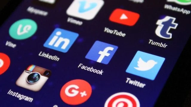 Plataformas y RRSS deberían cumplir ley de servicios digitales a partir del sábado en Europa