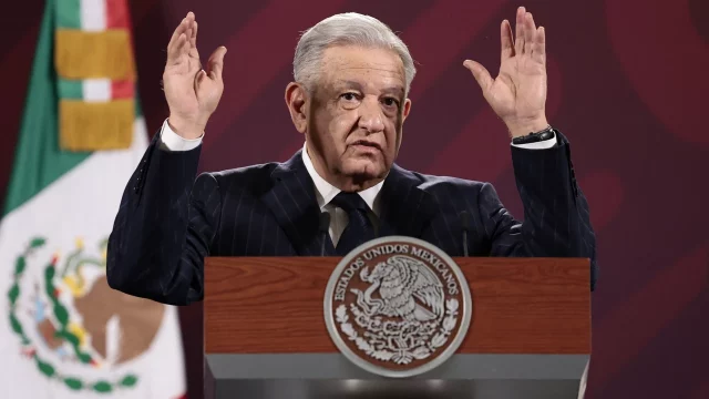 AMLO afirma que México ha crecido porque rechaza las recomendaciones del FMI y del BM