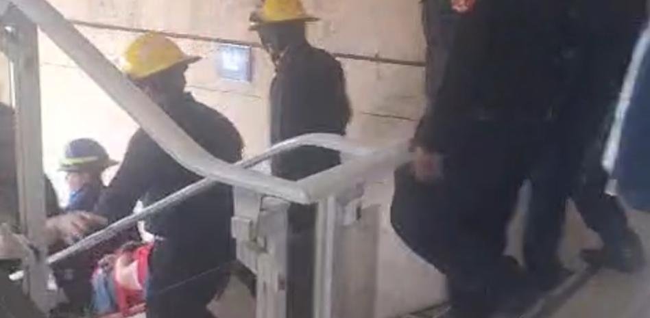 En Pemex, inservibles los elevadores, pese a un presupuesto de 456 mil mdp