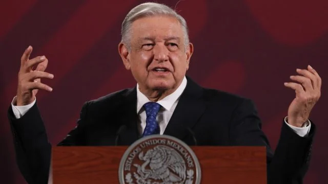 AMLO descarta que las protestas de Ayotzinapa sean un riesgo para las elecciones