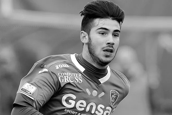 Tragedia en el futbol: Muere Mattia Giani al sufrir un fallo cardiaco en el campo
