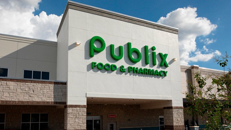 Florida: la nueva norma en cadenas de supermercados abre el fuego en debate sobre seguridad y libertad individual.